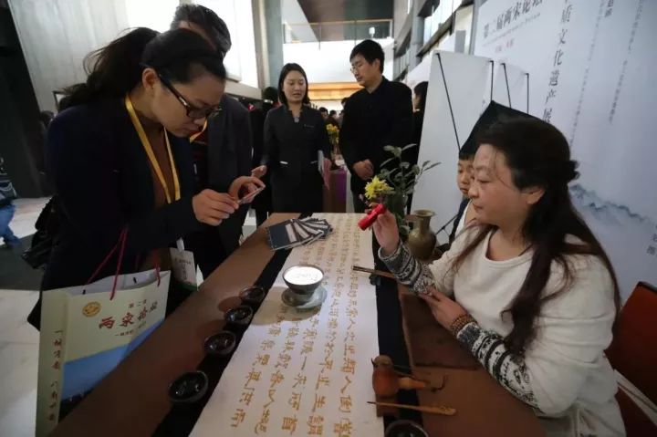 交响音乐会、国际动漫节、自行车赛……菊香十月，开封有约