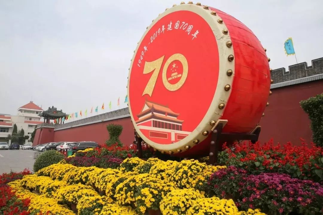 交响音乐会、国际动漫节、自行车赛……菊香十月，开封有约