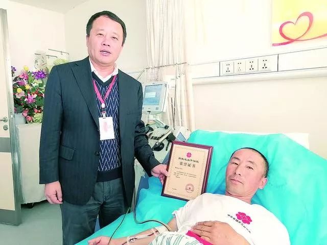 一天损失2000元 他说:值得!