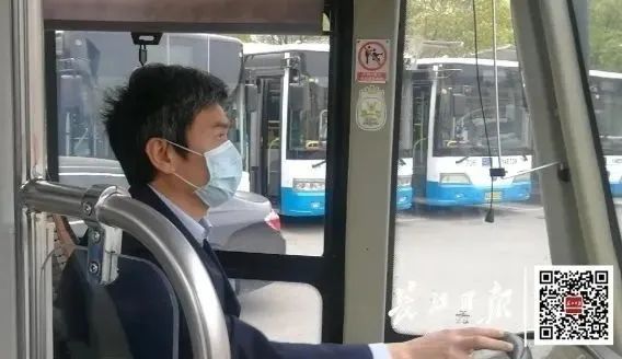 直击：正在重启的武汉