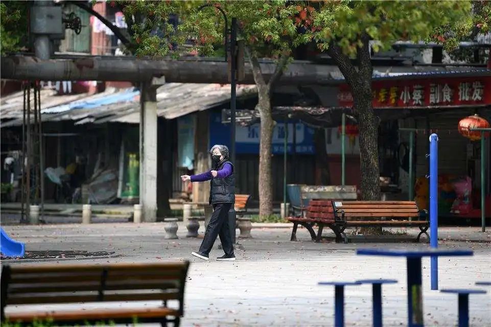 直击：正在重启的武汉