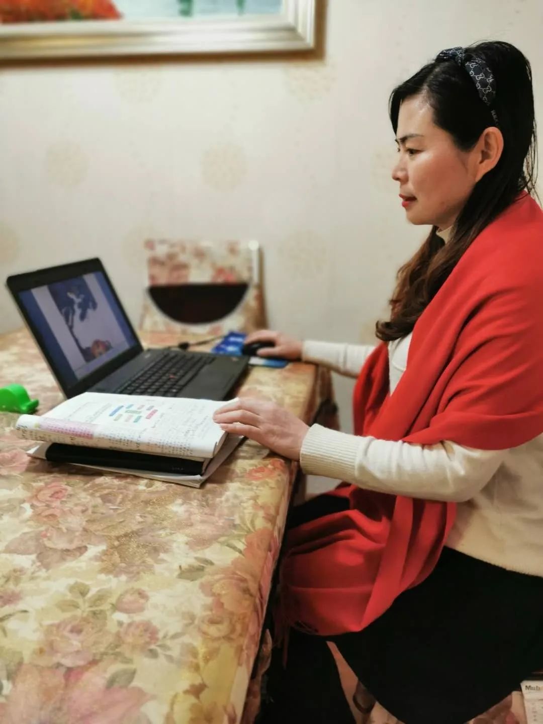 河南这位教师在这个超长寒假里给她的学生写了6万字、53封信!