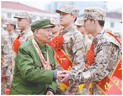 听！十位老兵的抗战故事
