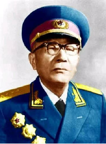 黄克诚抓党风“不怕撕破脸皮”