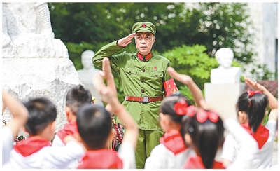听！十位老兵的抗战故事