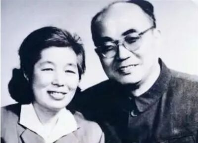 十年生死“不”茫茫——冯仲云与薛雯的红色爱情