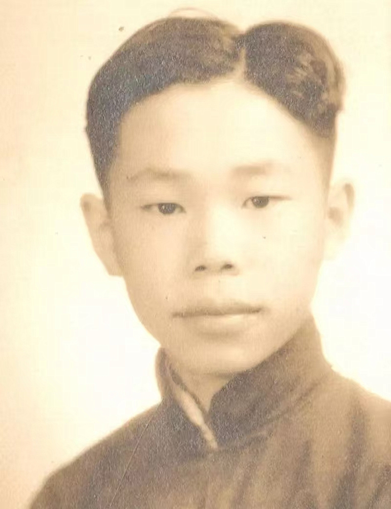 钱李仁：隐蔽战线上的先锋